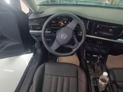Volkswagen Passat 280TSI Business Edition - ფოტო 11