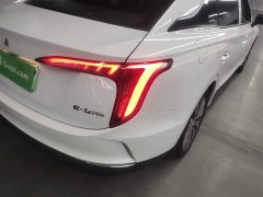 FAW Red Flag E-QM5 450km Travel Edition - ფოტო 8