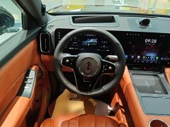 AITO M8 Extended Range Ultra 53.4kWh 6-Seater with 192-Channel LiDAR - ფოტო 11