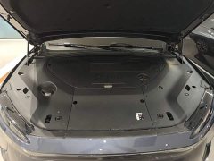 NIO ES8 75kWh Executive - ფოტო 20