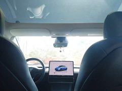 Tesla Model Y Rear-Wheel Drive - ფოტო 18