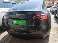 Tesla Model Y Rear-Wheel Drive - ფოტო 6