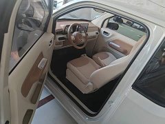 Wuling Hongguang MINIEV Third Generation 215km Youth Edition - ფოტო 16