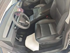 Tesla Model Y Rear-Wheel Drive - ფოტო 15