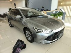 BYD Qin PLUS Glory Edition DM-i 55KM Leading - ფოტო 4