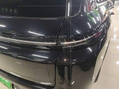 Li Auto Ideal L8 Air - ფოტო 8