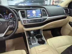 Toyota Highlander 2.0T AWD Elite 7-Seater - ფოტო 9