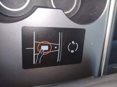 Tesla Model Y Rear-Wheel Drive - ფოტო 9
