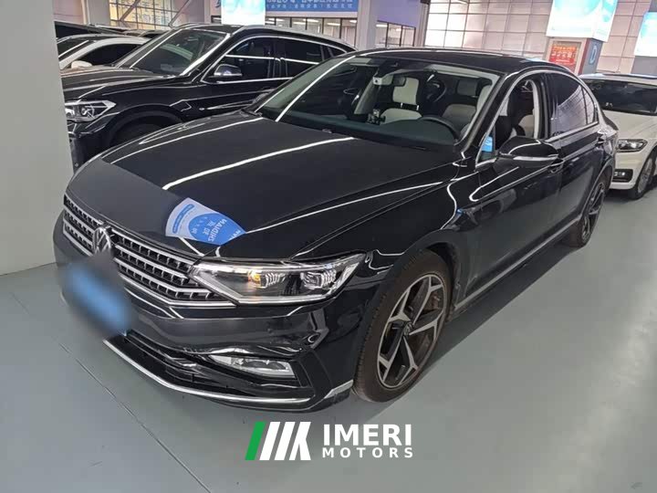 Volkswagen Magotan Zhongxiang 330TSI DSG Luxury - ავტომობილი ჩინეთიდან