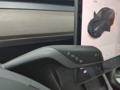 Tesla Model Y Standard Range RWD - ფოტო 14