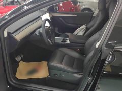 Tesla Model Y Standard Range RWD - ფოტო 15