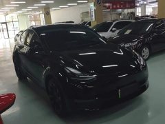 Tesla Model Y Standard Range RWD - ფოტო 4