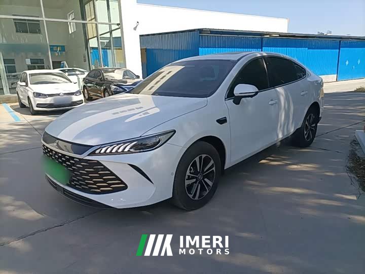BYD Qin PLUS DM-i Smart Driving Edition 120KM Excellence