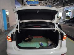 Geely Emgrand 2022 4th Generation 1.5L CVT Luxury - ფოტო 19