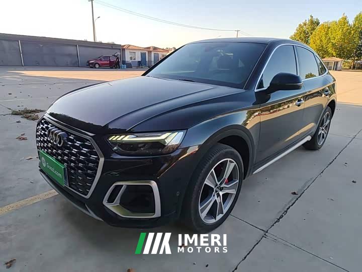Audi Q5L Sportback 2022 45 TFSI Luxury - ავტომობილი ჩინეთიდან