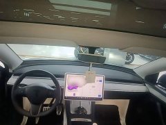 Tesla Model Y Rear-Wheel Drive - ფოტო 10