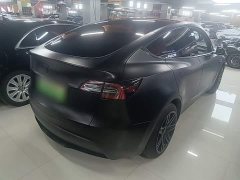 Tesla Model Y Rear-Wheel Drive - ფოტო 7