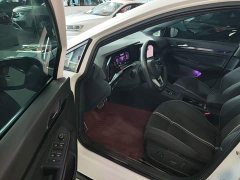 Volkswagen Golf 2023 Facelift 280TSI DSG R-Line Lite - ფოტო 16