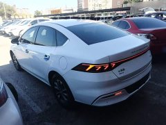 BYD Qin PLUS Glory Edition DM-i 55KM Leading - ფოტო 5