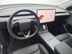 Tesla Model Y Rear-Wheel Drive - ფოტო 10