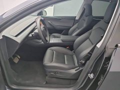 Tesla Model Y Rear-Wheel Drive - ფოტო 15