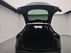 Tesla Model Y Rear-Wheel Drive - ფოტო 19