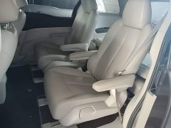 Buick GL8 2023 Land Business Class Comfort Edition - ფოტო 17