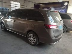 Buick GL8 2023 Land Business Class Comfort Edition - ფოტო 5