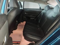 Hyundai Elantra 1.5L CVT Luxury - ფოტო 17
