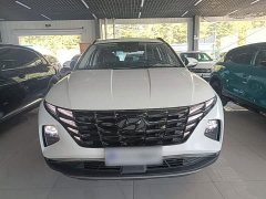 Hyundai Tucson L 1.5T Automatic Two-Wheel Drive DLX Luxury - ფოტო 3