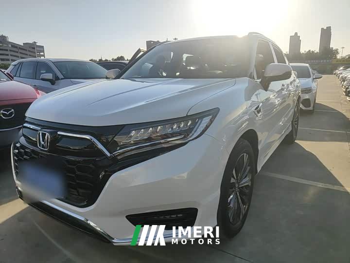 Honda UR-V 370TURBO 2WD Elegant Edition