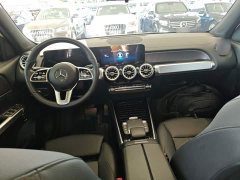 Mercedes-Benz GLB 220 Dynamic - ფოტო 10