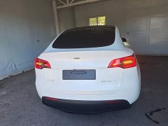 Tesla Model Y Rear-Wheel Drive - ფოტო 6
