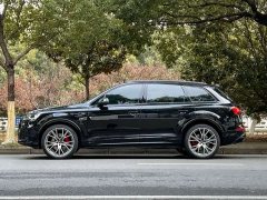 Audi Q7 55 TFSI quattro S line Ice Snow Sport Edition - ფოტო 4