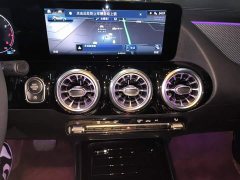 Mercedes-Benz GLA 200 - ფოტო 13