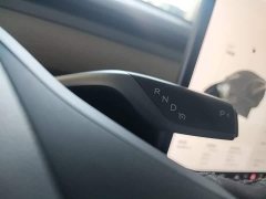 Tesla Model Y Standard Range RWD - ფოტო 14