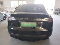 Tesla Model Y Standard Range RWD - ფოტო 6