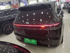 Li Auto L8 2024 Pro - ფოტო 6
