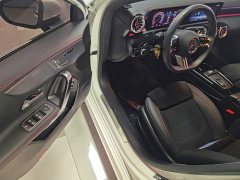 Mercedes-Benz A-Class Facelift A 200 L Fashion Edition - ფოტო 16