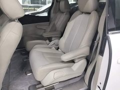 Buick GL8 Land Business Class Smart Edition - ფოტო 17
