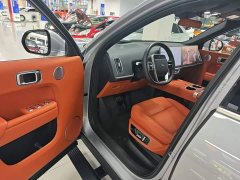 Li Auto L8 2023 Pro - ფოტო 16