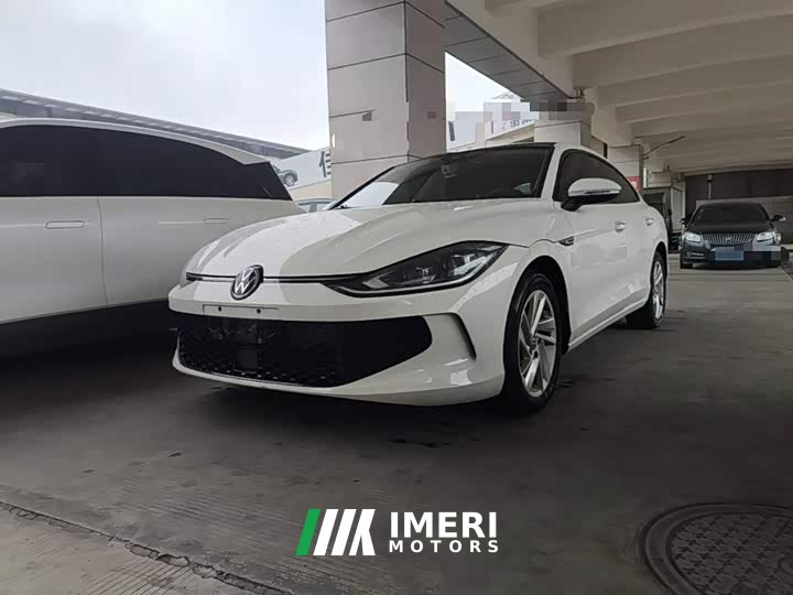 Volkswagen Lingdu L 280TSI DSG Dazzling Red Edition
