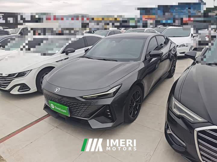 Changan UNI-V 1.5T Premium - ავტომობილი ჩინეთიდან