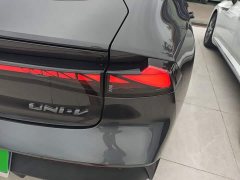 Changan UNI-V 1.5T Premium - ფოტო 8