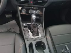Volkswagen Bora 200TSI DSG Comfort Navigation Edition - ფოტო 10