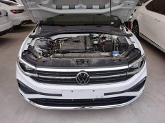 Volkswagen Bora 200TSI DSG Comfort Navigation Edition - ფოტო 16