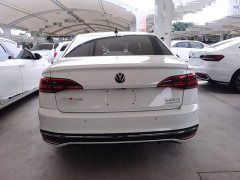 Volkswagen Bora 200TSI DSG Comfort Navigation Edition - ფოტო 4