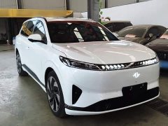 Dongfeng eπ008 210Max Extended Range 6-Seater - ფოტო 4