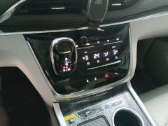 Buick GL8 Land Executive Cabin 652T Luxury - ფოტო 14