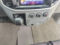 Maxus V80 2019 2.5T Classic 6-speed manual Aoyuntong Facelift Short Wheelbase Medium Roof 5/6-seater - ფოტო 14